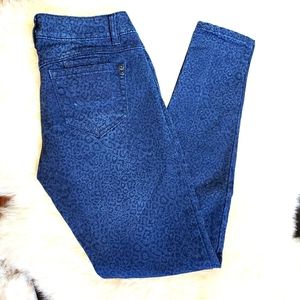 Animal Print Jeans 👖